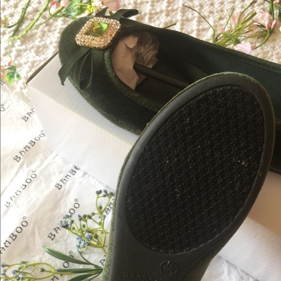 Velvet Jeweled Flats Shoes - Picture 3 of 4